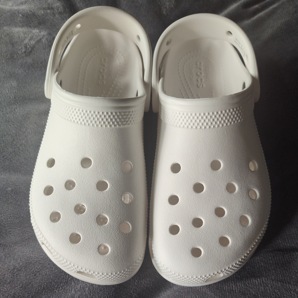 Classic platform Crocs